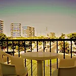 Ayamontino Hotel